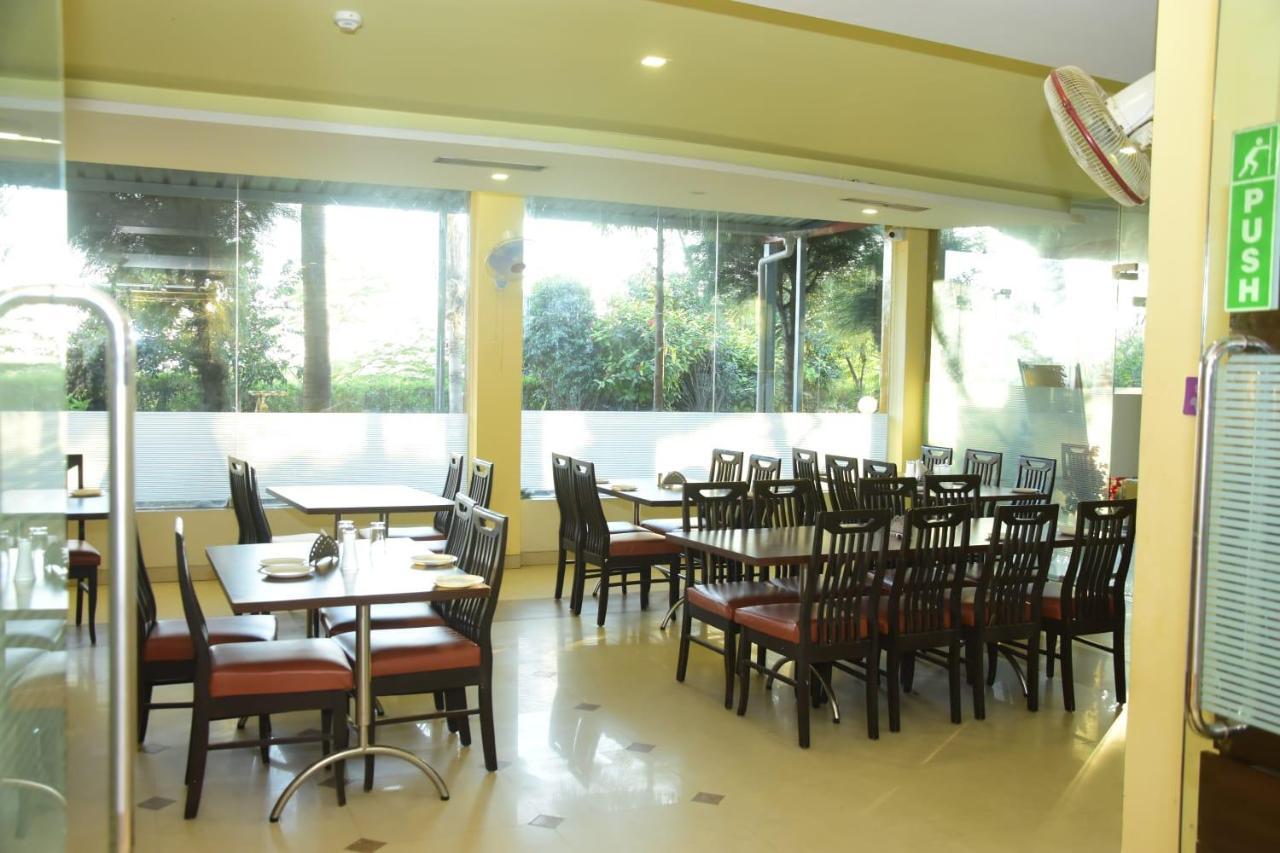 Hotel Shiv International Bhachau 外观 照片